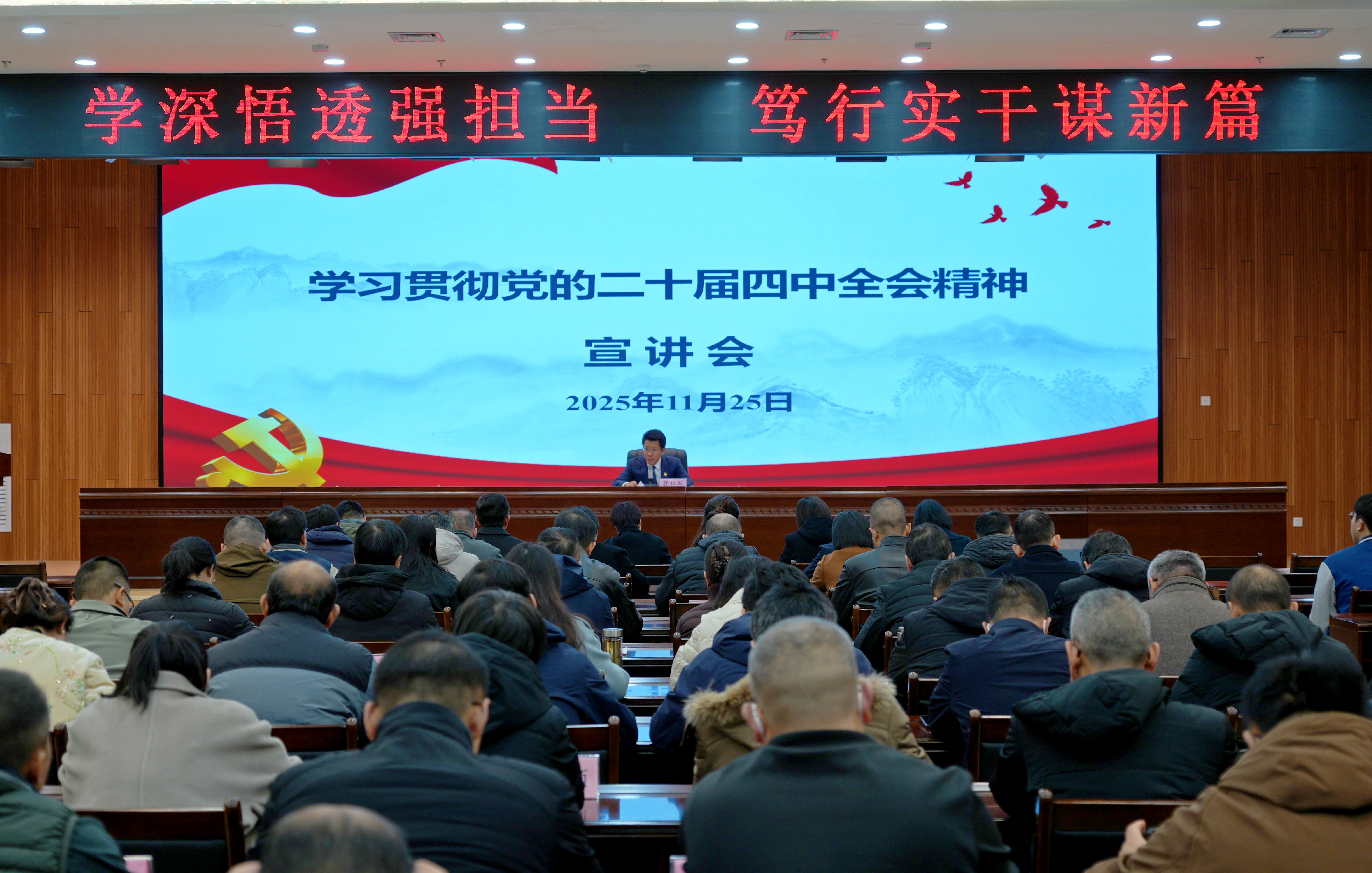 1764747749593099709.jpg 1764747749593099709.jpg